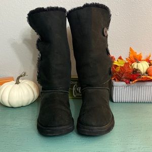 Women Black UGG boots SZ 10